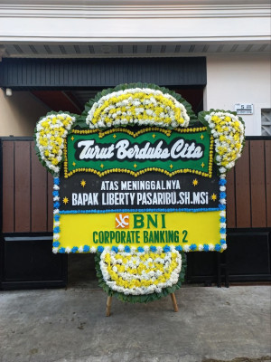 Papan Bunga Duka di Mirit